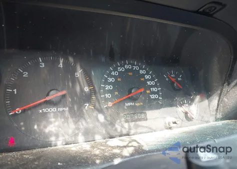 2001 Jeep Grand Cherokee Laredo из США, поврежденный, VIN 1J4GW48S41C551598